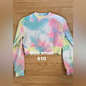 Women cropped sweater